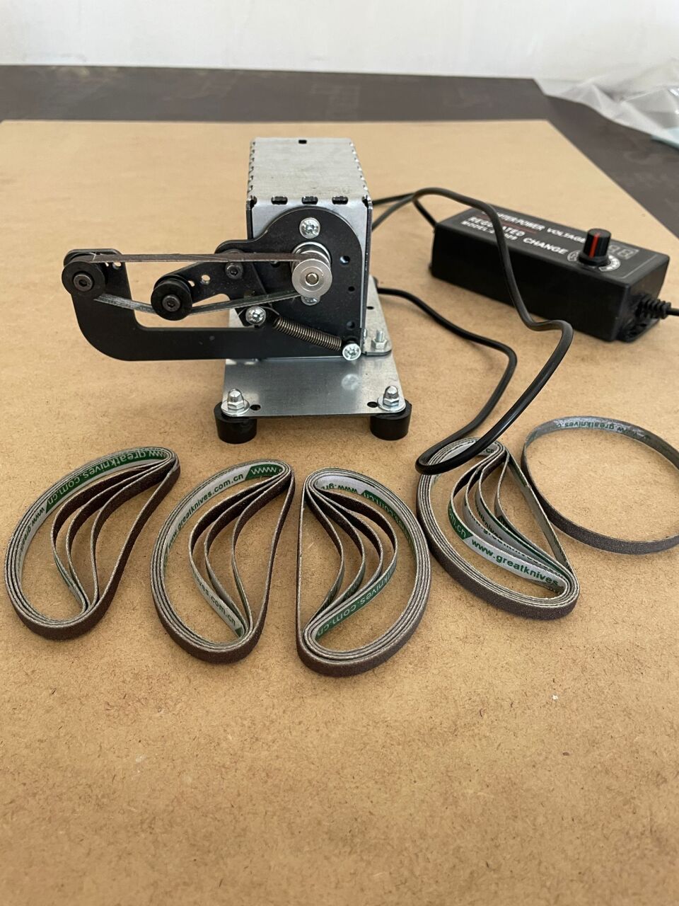 Pratik Taşınabilir Bıçak Bileme Makinesi ile Keskinlik Her Yerde